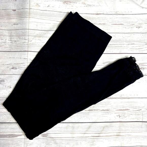 Lane Bryant Black Control Top Lace Leggings Size C/D - Picture 2 of 11